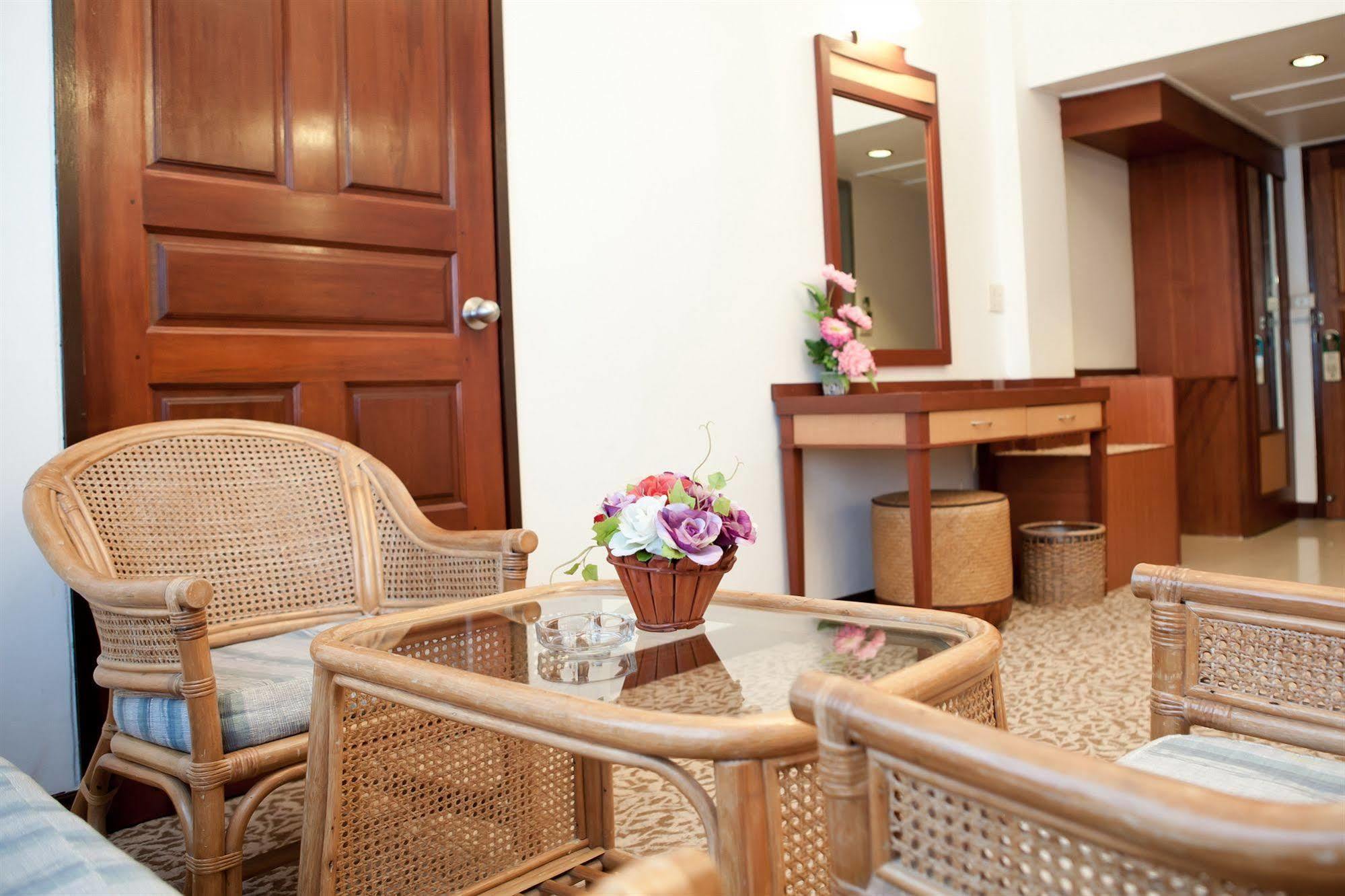 Tanyong Hotel Narathiwat Luaran gambar