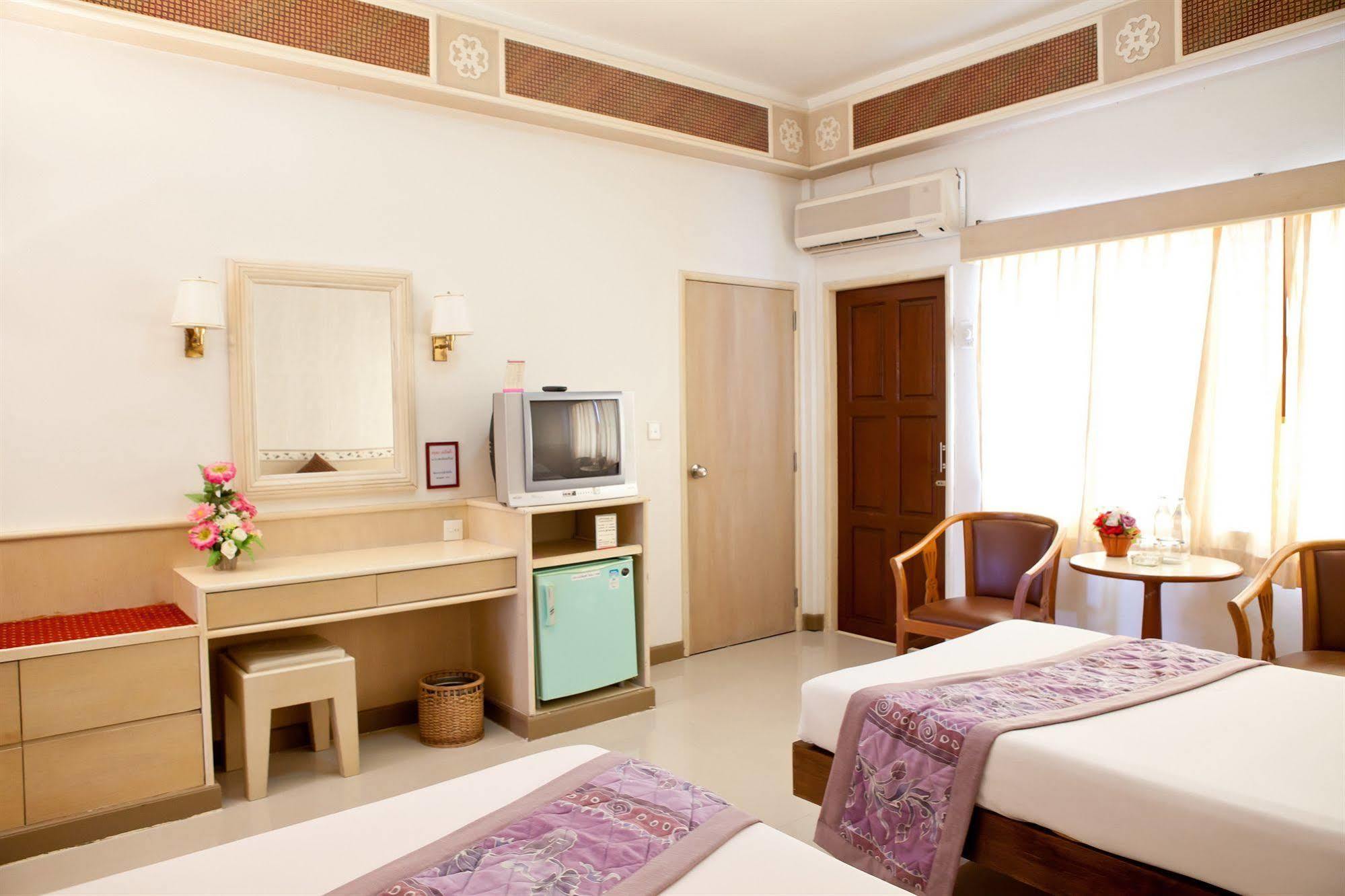 Tanyong Hotel Narathiwat Luaran gambar